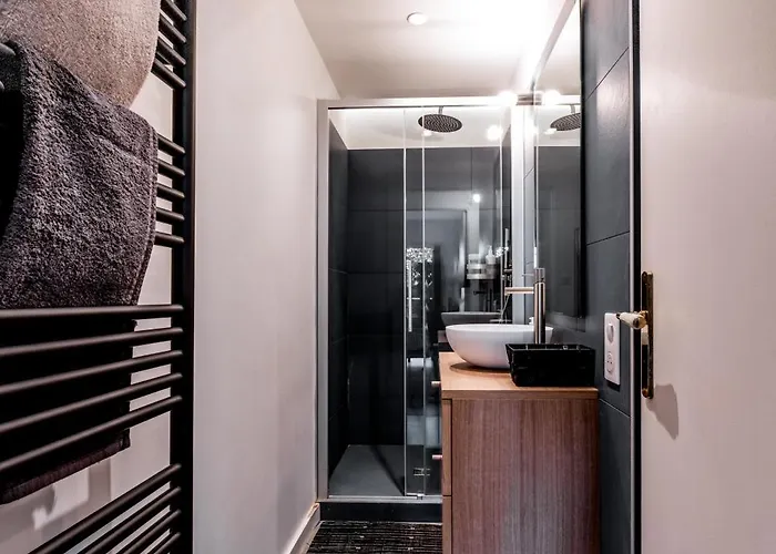 Cosy, Vue Mer, Terrasse Et Parking Situe A Beaurivage Apartman Biarritz