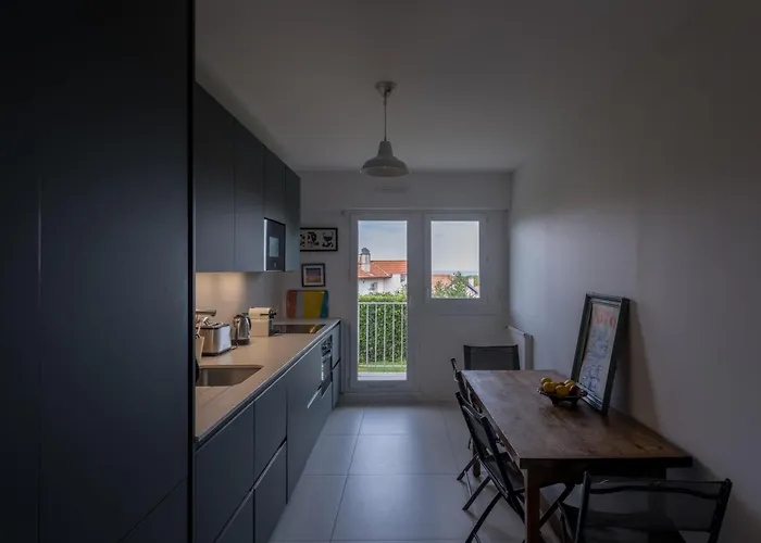 Cosy, Vue Mer, Terrasse Et Parking Situe A Beaurivage Apartman *