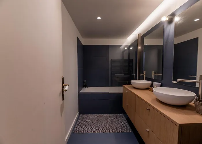 Cosy, Vue Mer, Terrasse Et Parking Situe A Beaurivage Biarritz